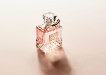 perfume, bottle, fragrance, smell, perfume, perfume, perfume, perfume, perfume