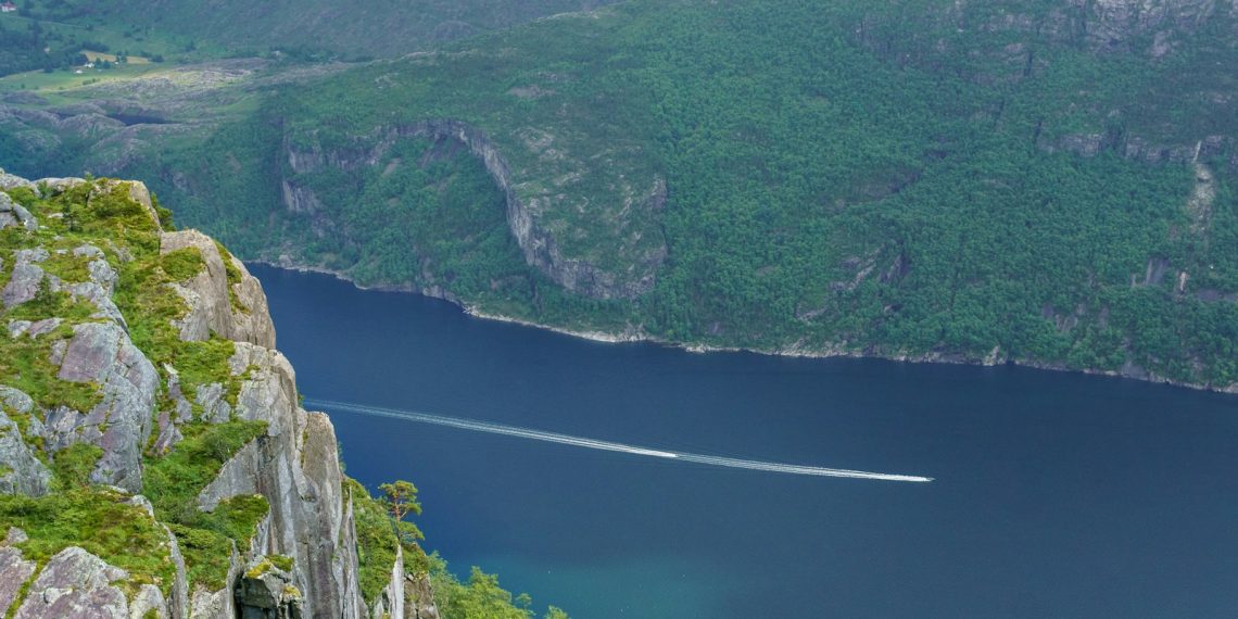 a large body of water surrounded by mountains