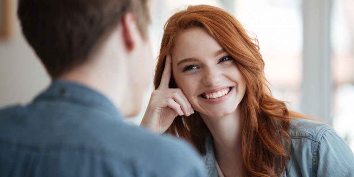 Тянет к человеку как магнитом — что это значит и почему возникает такая связ