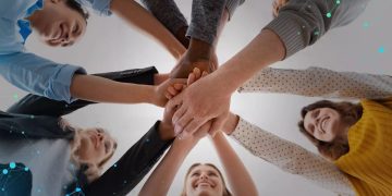 Найбільші благодійні фонди України: хто допомагає суспільству