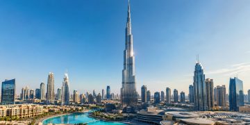 Самый высокий небоскрёб в мире: чем знаменит Burj Khalifa