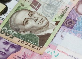 Скільки реально заробляє вчитель в Україні: аналіз і факти